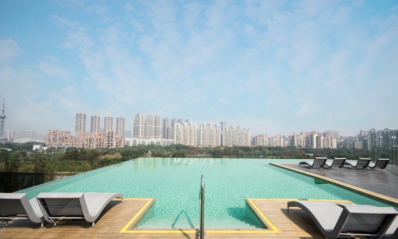 Virtuous World Hotel Foshan Exterior photo